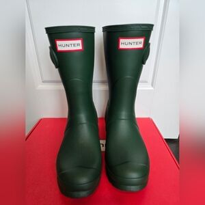 Brand New Green Hunter Boots, Women's Size 6